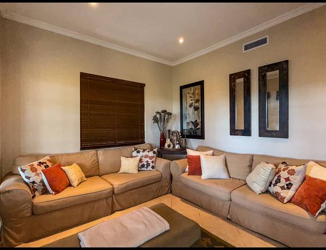 3 BEDROOM FREESTANDING FOR SALE IN ZIMBALI ESTATE